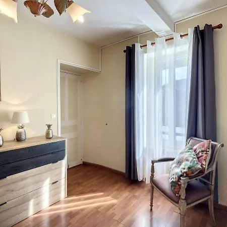 Bel F2 Lumineux Avec Terrasse Privee, A 5 Min Des Thermes Et Coeur De Ville, Animaux Acceptes - Fr-1-451-37