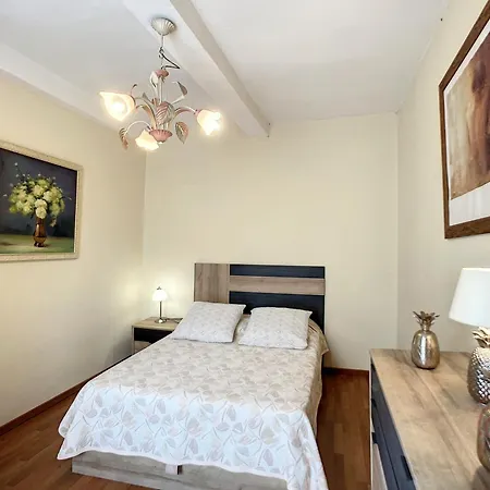 Bel F2 Lumineux Avec Terrasse Privée, à 5 Min Des Thermes Et Cœur De Ville, Animaux Acceptés - Fr-1-451-37 Apartamento Lamalou-les-Bains