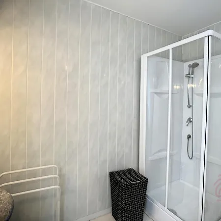 Bel F2 Lumineux Avec Terrasse Privee, A 5 Min Des Thermes Et Coeur De Ville, Animaux Acceptes - Fr-1-451-37 * למאלו-לה-בן