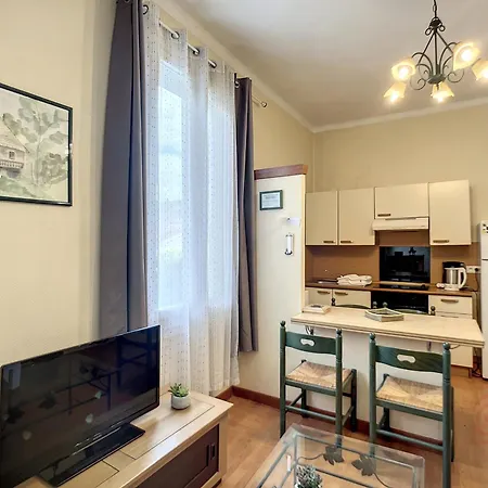 Apartamento Bel F2 Lumineux Avec Terrasse Privée, à 5 Min Des Thermes Et Cœur De Ville, Animaux Acceptés - Fr-1-451-37