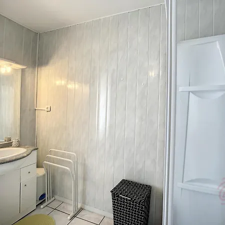 Bel F2 Lumineux Avec Terrasse Privée, à 5 Min Des Thermes Et Cœur De Ville, Animaux Acceptés - Fr-1-451-37 Apartamento Lamalou-les-Bains