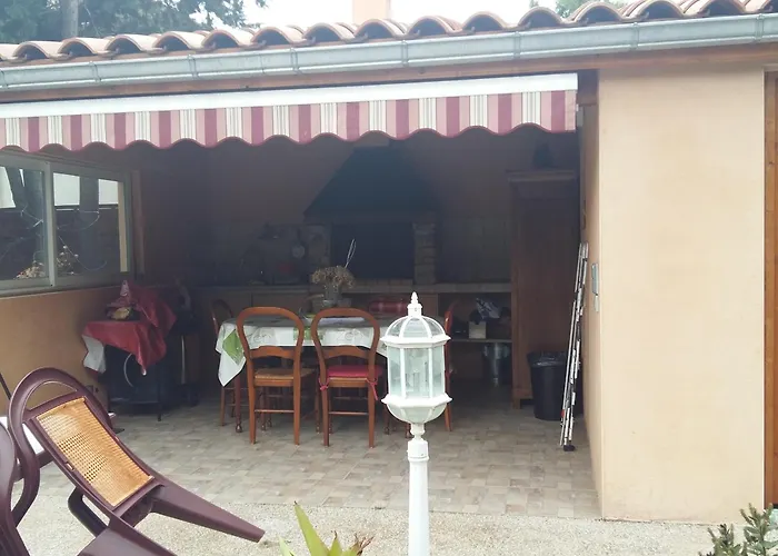 Bel F2 Lumineux Avec Terrasse Privee, A 5 Min Des Thermes Et Coeur De Ville, Animaux Acceptes - Fr-1-451-37 Lamalou-les-Bains